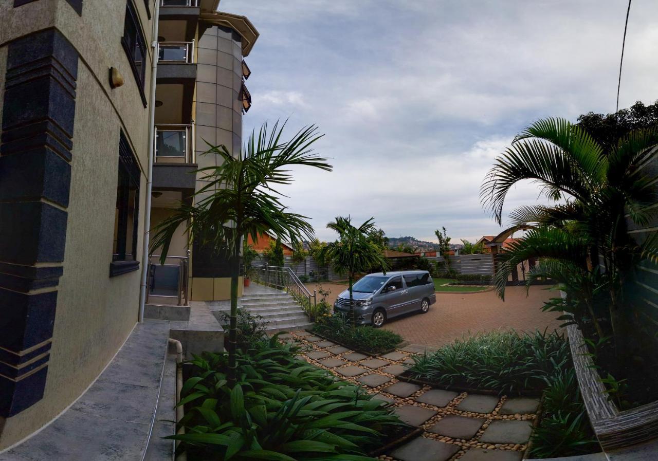 Eric Wilkins Apartments Lubowa Exterior foto